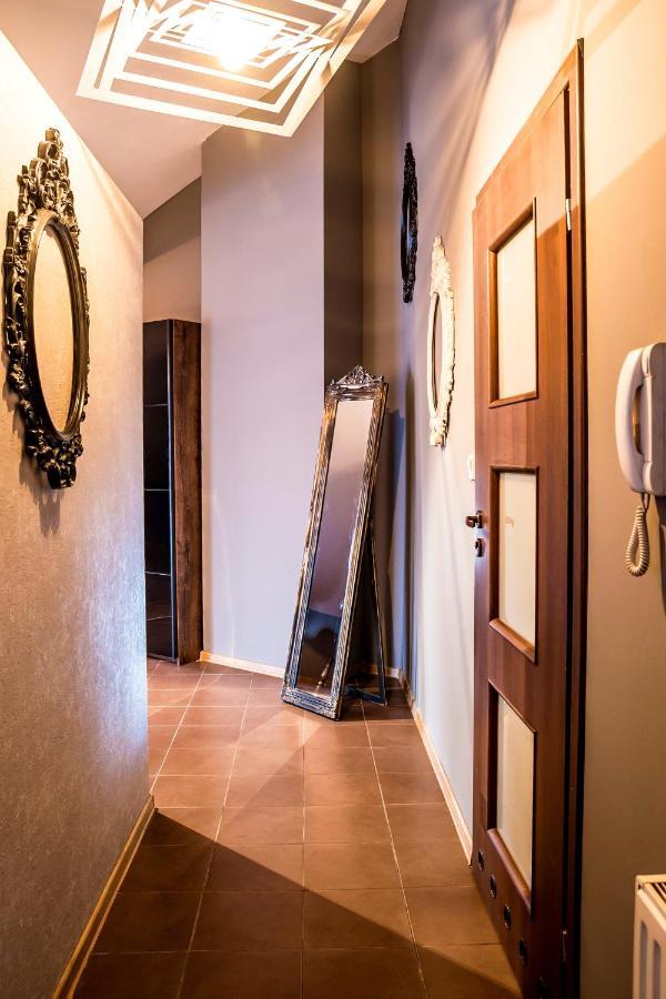 Style Apartment Next To Kazimierz And Old Town + Netflix Krasków Exterior foto